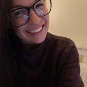 Meet your Posher, Samantha